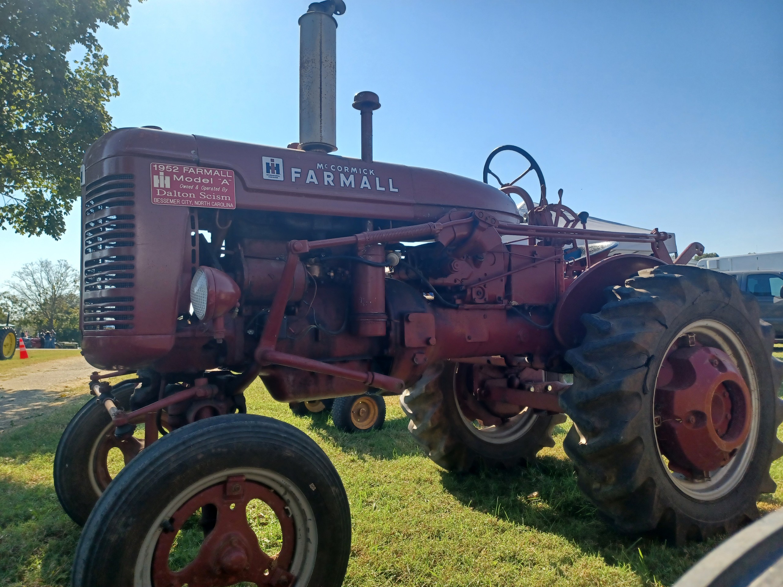 Tractor Pictures